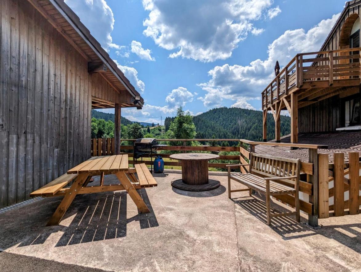 Appartement Le Grand Duc Gérardmer Eksteriør billede